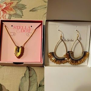 Stella & Dot Pegasus LOT